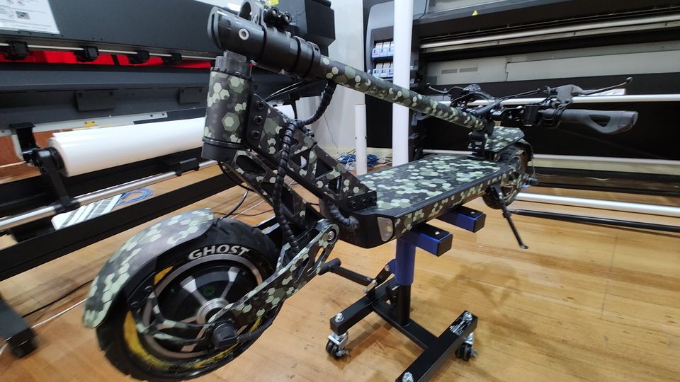 E-scooter Graphic Kits to fit Apollo Ghost, VDM-10